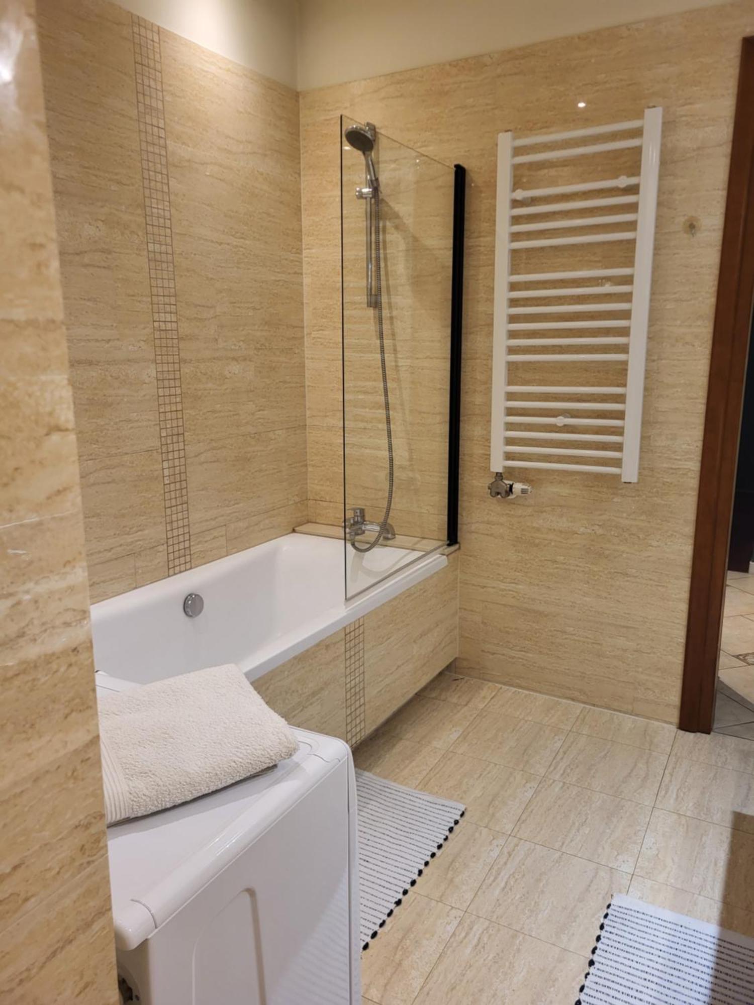 Charlotte Apartment Tarnów Kültér fotó