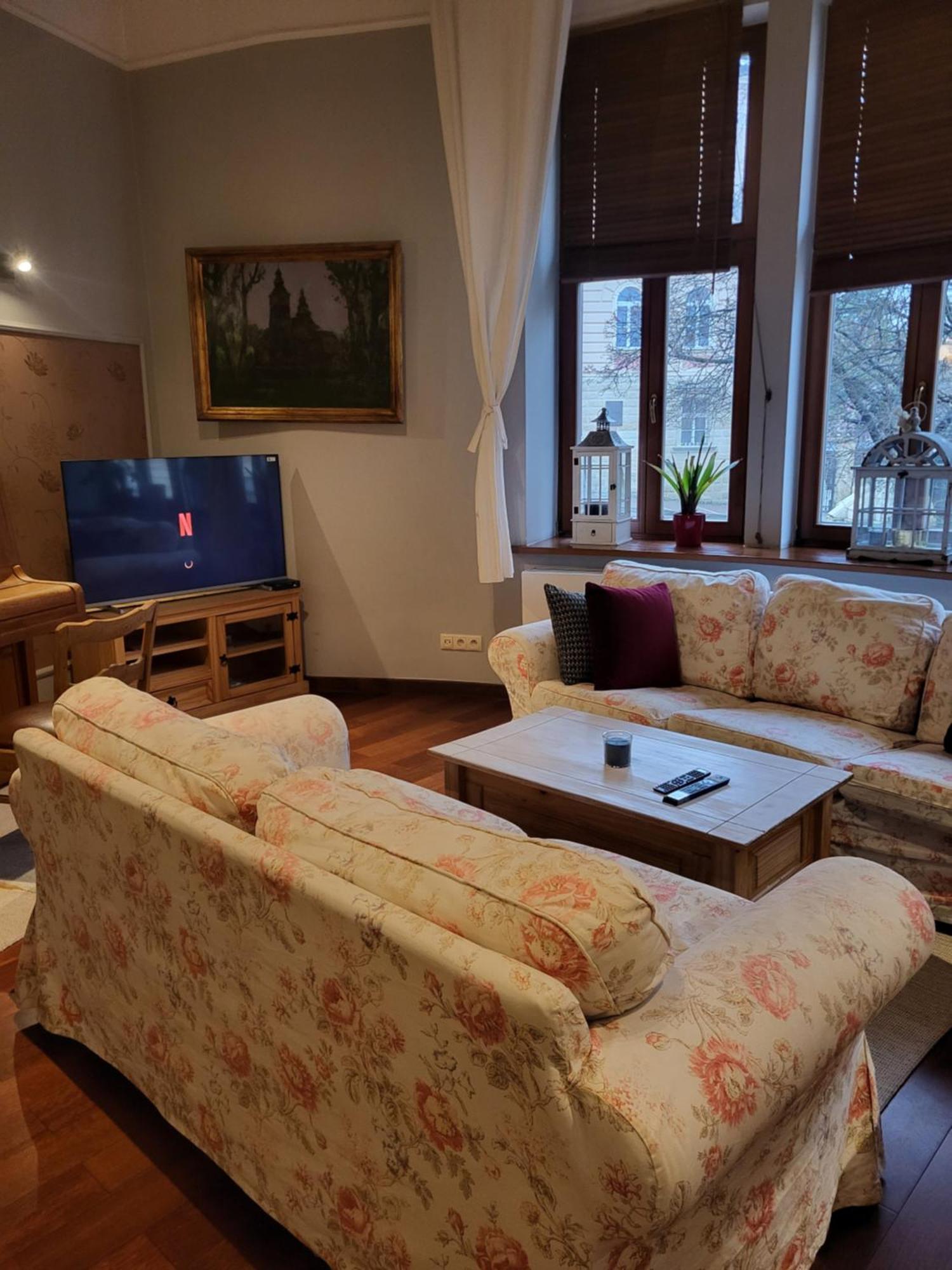 Charlotte Apartment Tarnów Kültér fotó